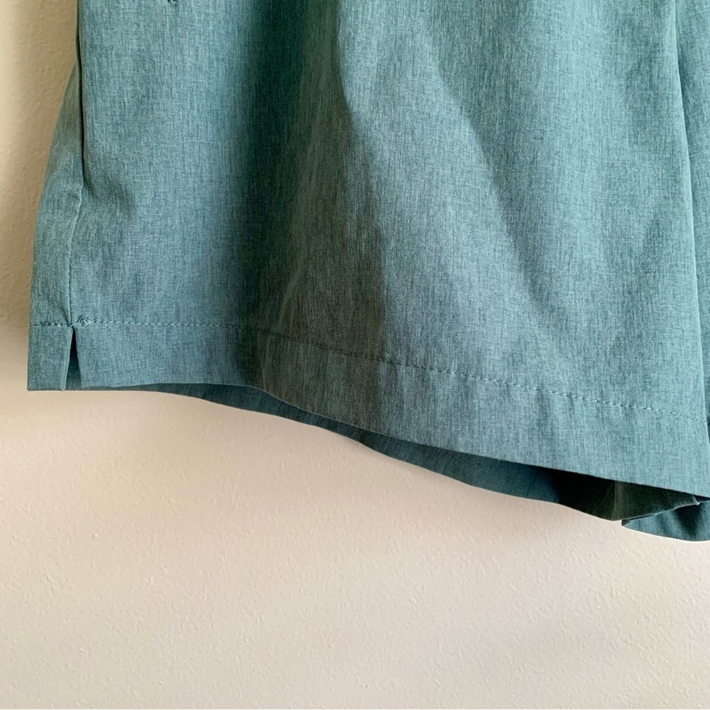 Marika Women's Green Finley Shorts size XS EUC - Picture 7 of 9